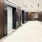 Luxury 1-Br In Business Bay