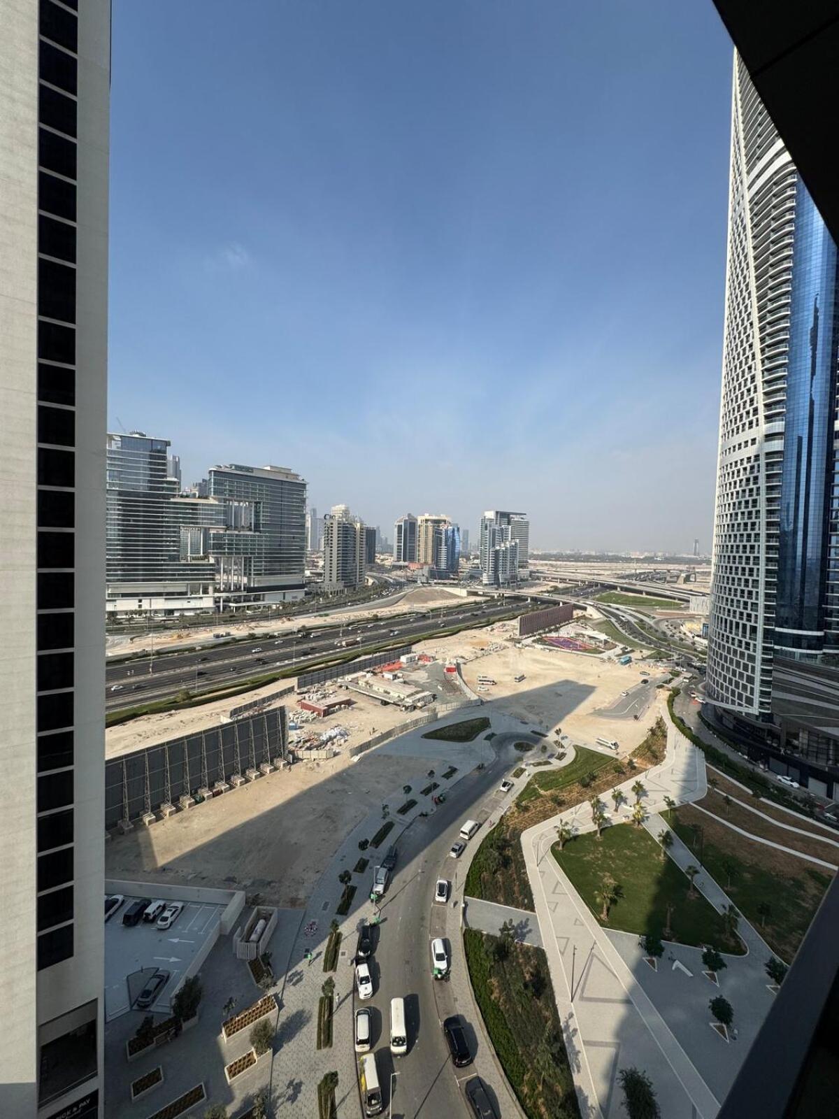 Apartment Luxury 1-br In Business Bay *